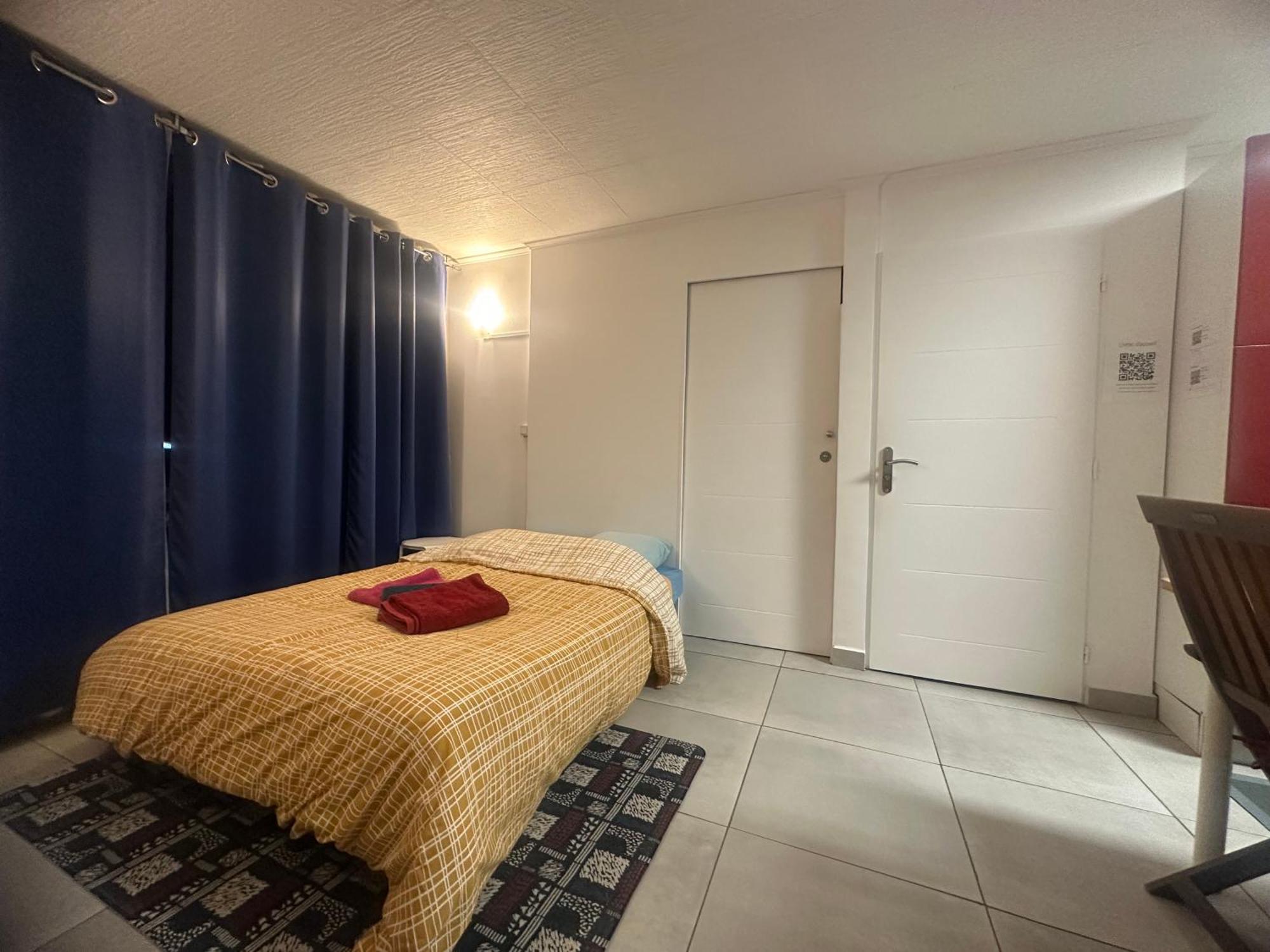 Appartement T2 Colombier Pour 5 Personnes Vue Mer Sainte-Clotilde Exterior foto