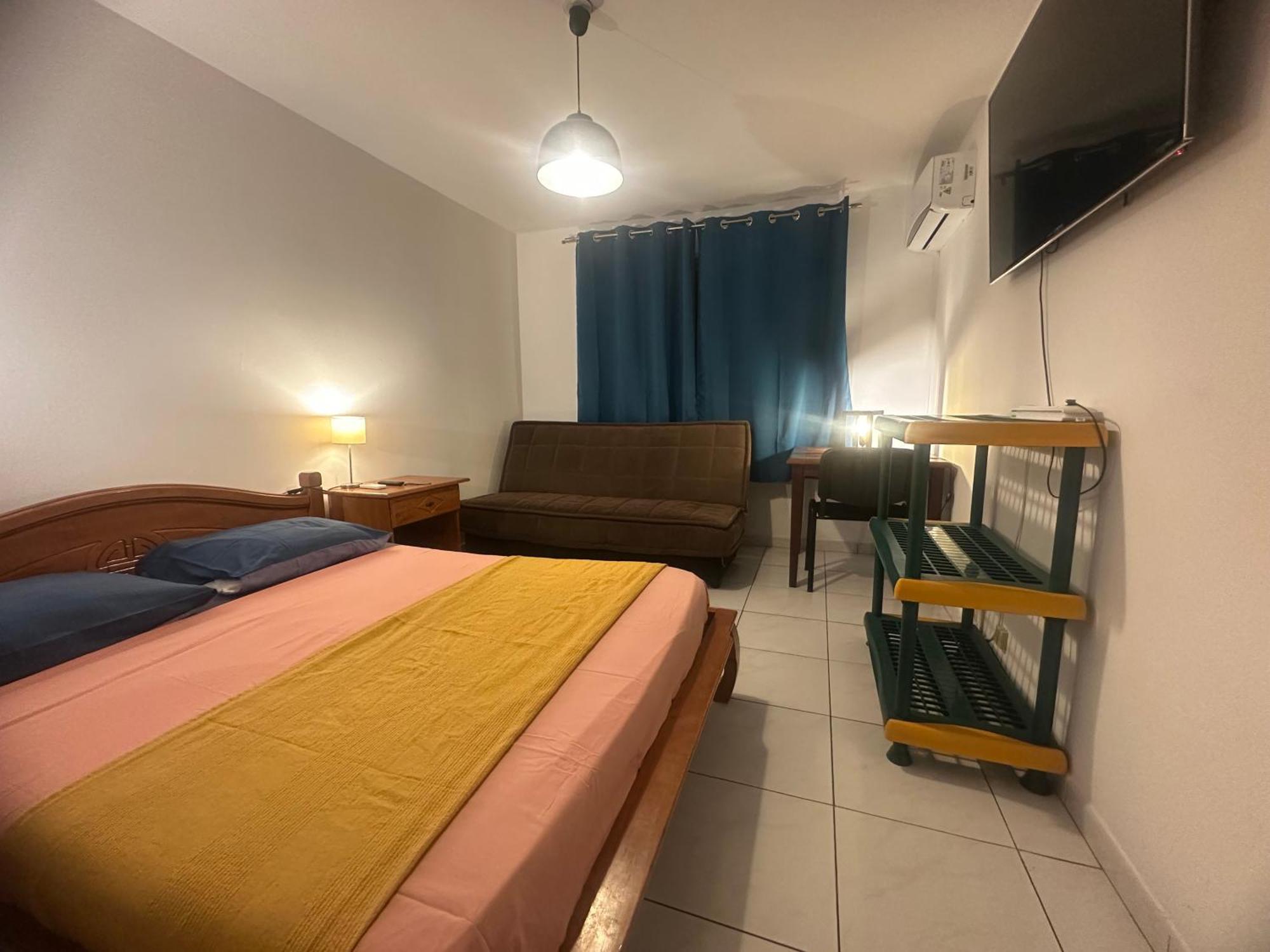 Appartement T2 Colombier Pour 5 Personnes Vue Mer Sainte-Clotilde Exterior foto